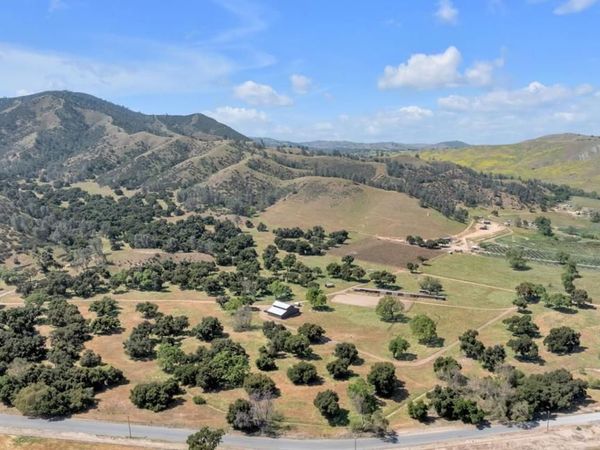 770 Limekiln Road, Hollister, CA 95023