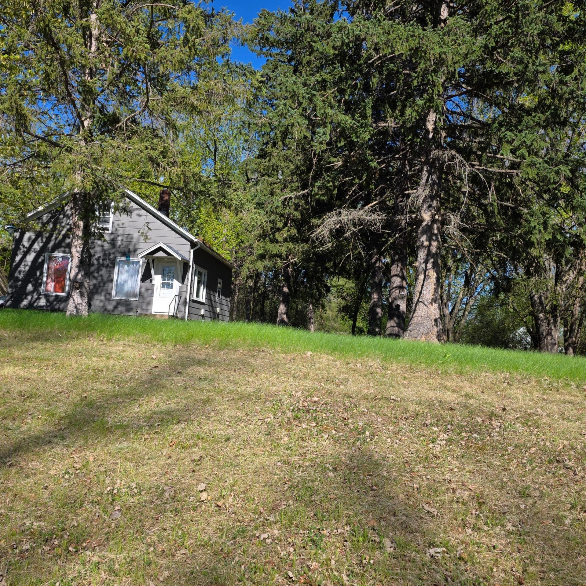 300 Evergreen Street , Mora, MN 55051