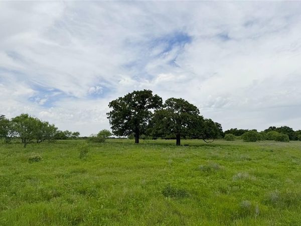 6718 FM 175 , Henrietta, TX 76365