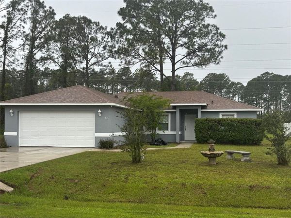 24 SEVEN WONDERS TRAIL , PALM COAST, FL 32164