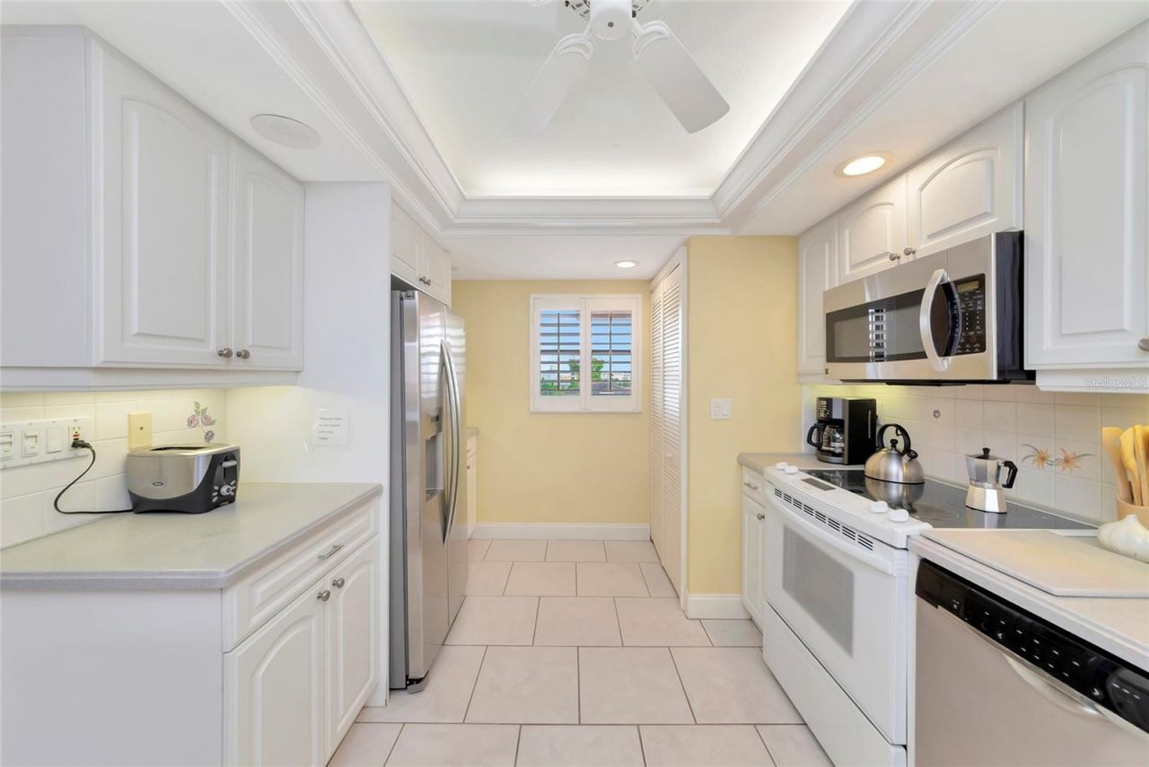 6480 Midnight Pass Road, Unit 503, Sarasota, FL 34242 Photo