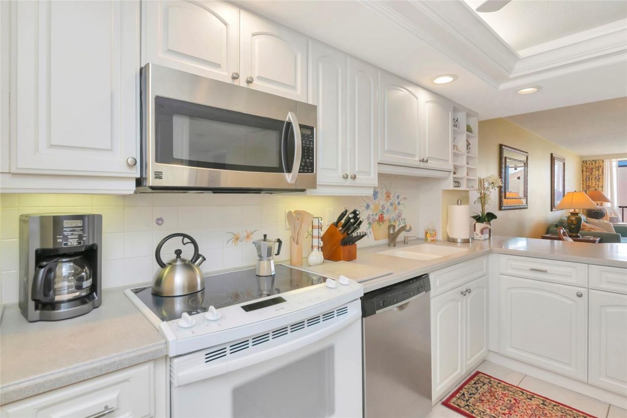 6480 Midnight Pass Road, Unit 503, Sarasota, FL 34242 Photo