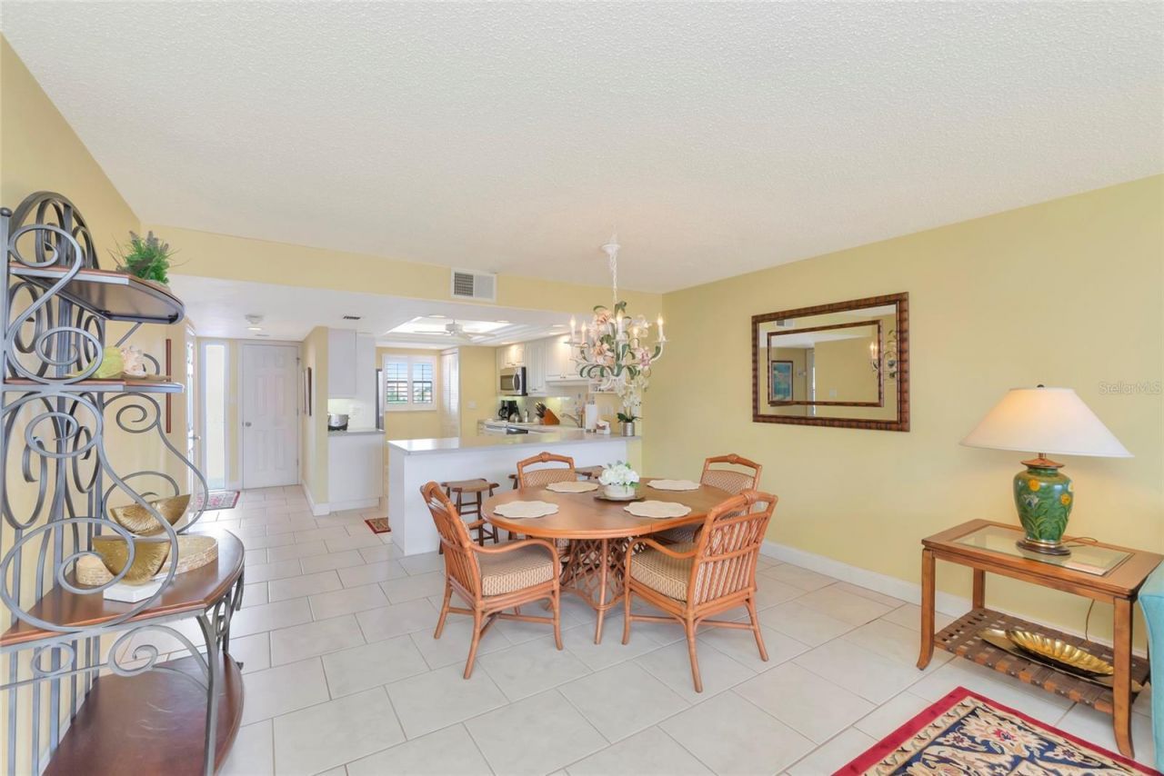 6480 Midnight Pass Road, Unit 503, Sarasota, FL 34242 Photo