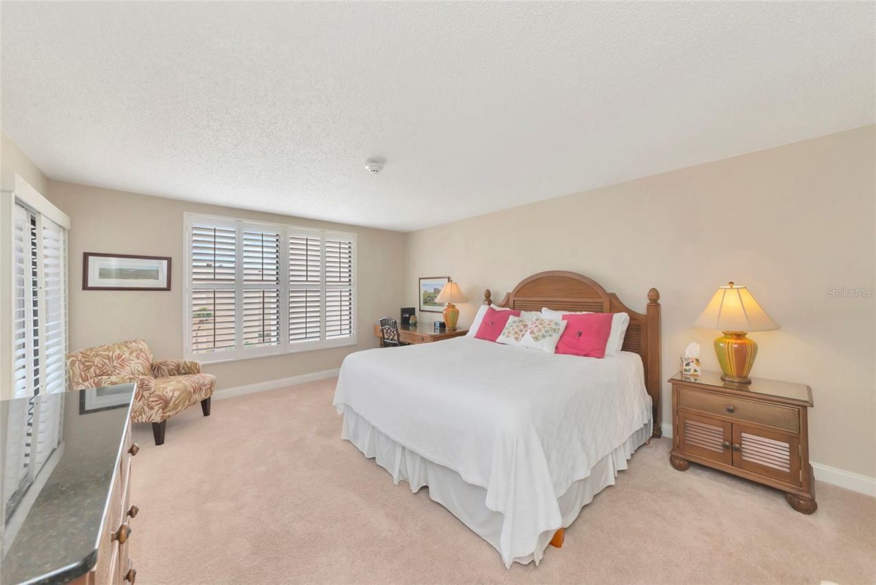 6480 Midnight Pass Road, Unit 503, Sarasota, FL 34242 Photo