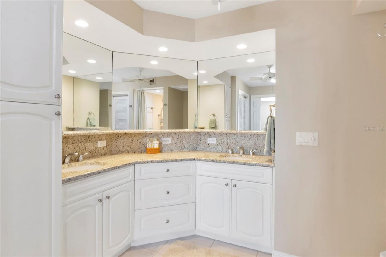 6480 Midnight Pass Road, Unit 503, Sarasota, FL 34242 Photo