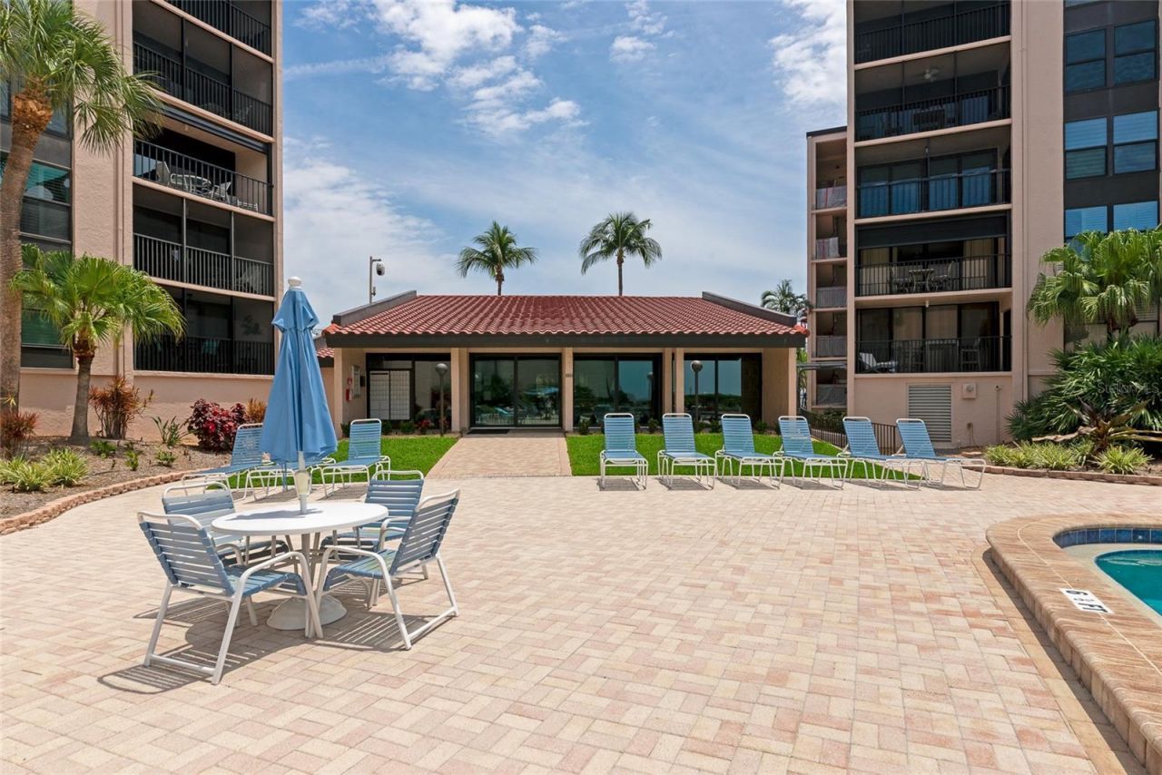 6480 Midnight Pass Road, Unit 503, Sarasota, FL 34242 Photo