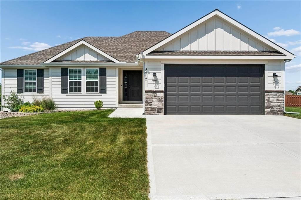 8912 NE 118th Court, Kansas City, MO 64157 Main Photo