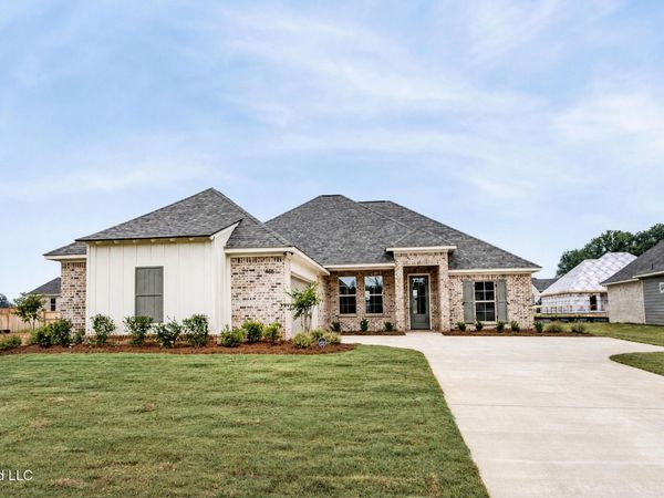 445 Baliegh Way, Canton, MS 39046