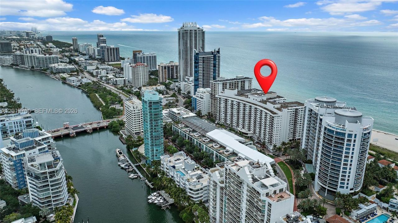 6039 Collins Ave , Unit PH7, Miami Beach, FL 33140 Photo