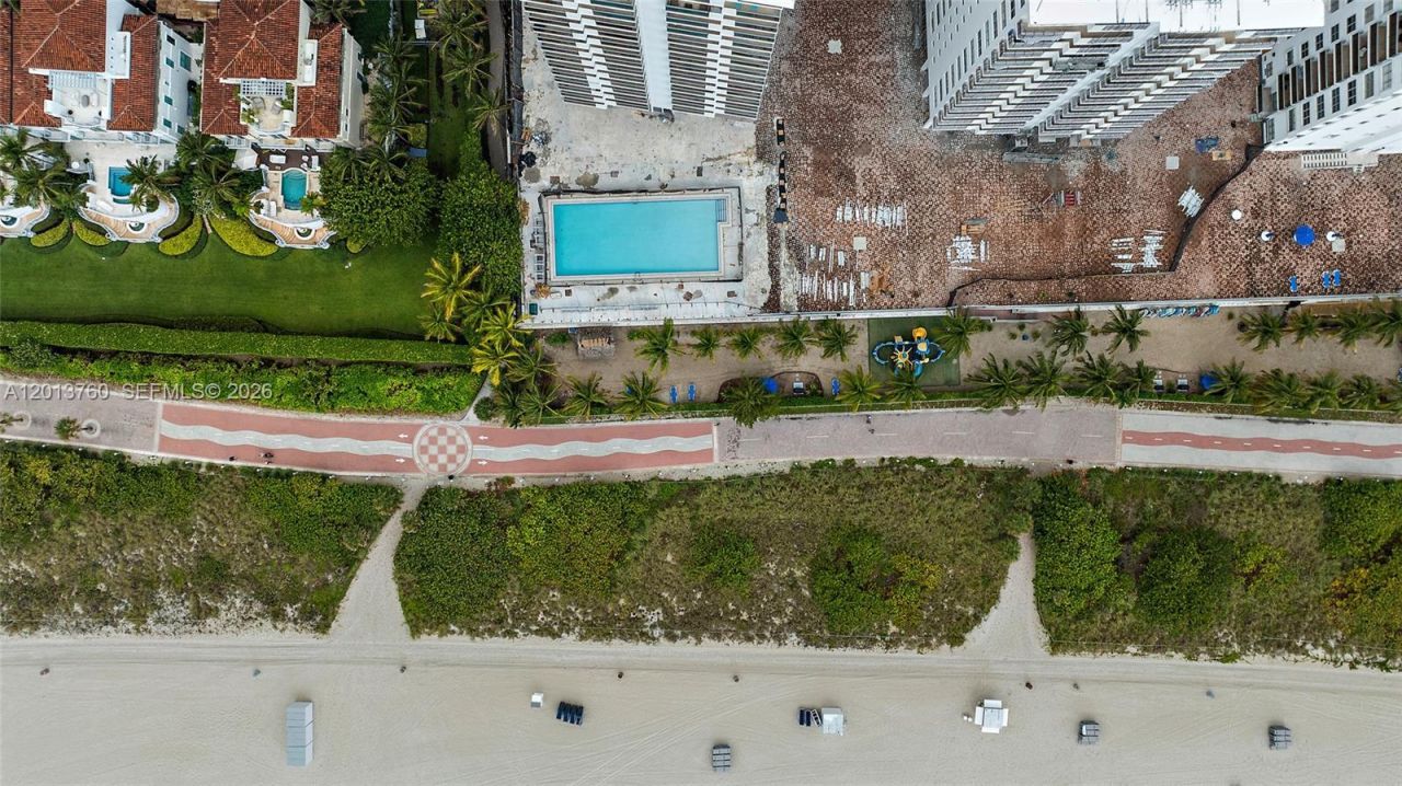 6039 Collins Ave , Unit PH7, Miami Beach, FL 33140 Photo