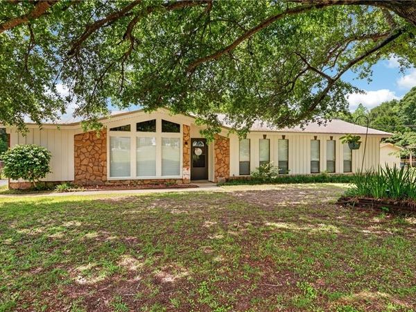 9073 Howells Ferry Road, Semmes, AL 36575