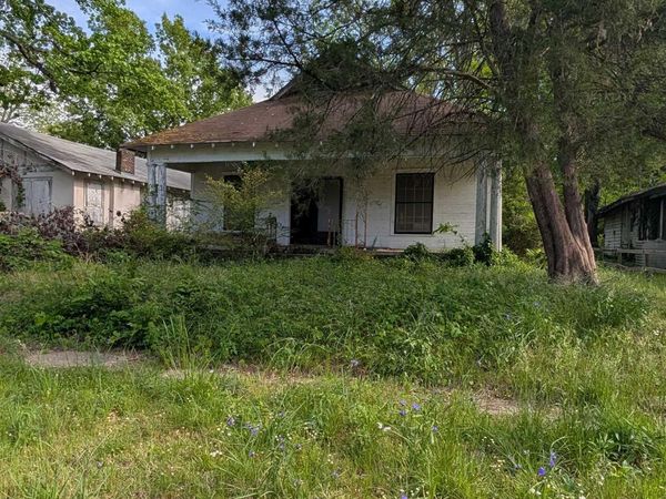 1506 W 15th Avenue , Pine Bluff, AR 71603