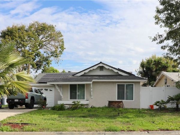 1183 Woodrail, Vista, CA 92083