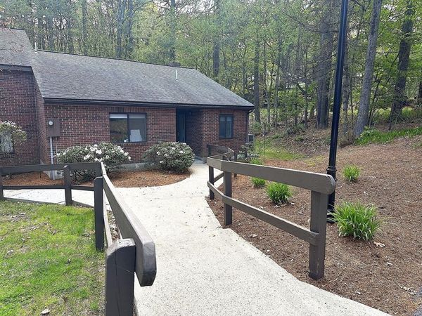 23 Highwood Drive, Unit 23, Franklin, MA 02038