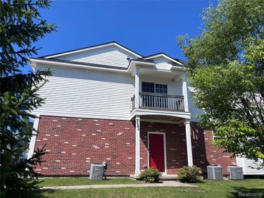 2604 Riversedge Drive, Unit 10, Saline Township, Mi 48176
