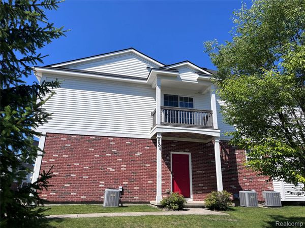 2604 Riversedge Drive, Unit 10, Saline Township, Mi 48176
