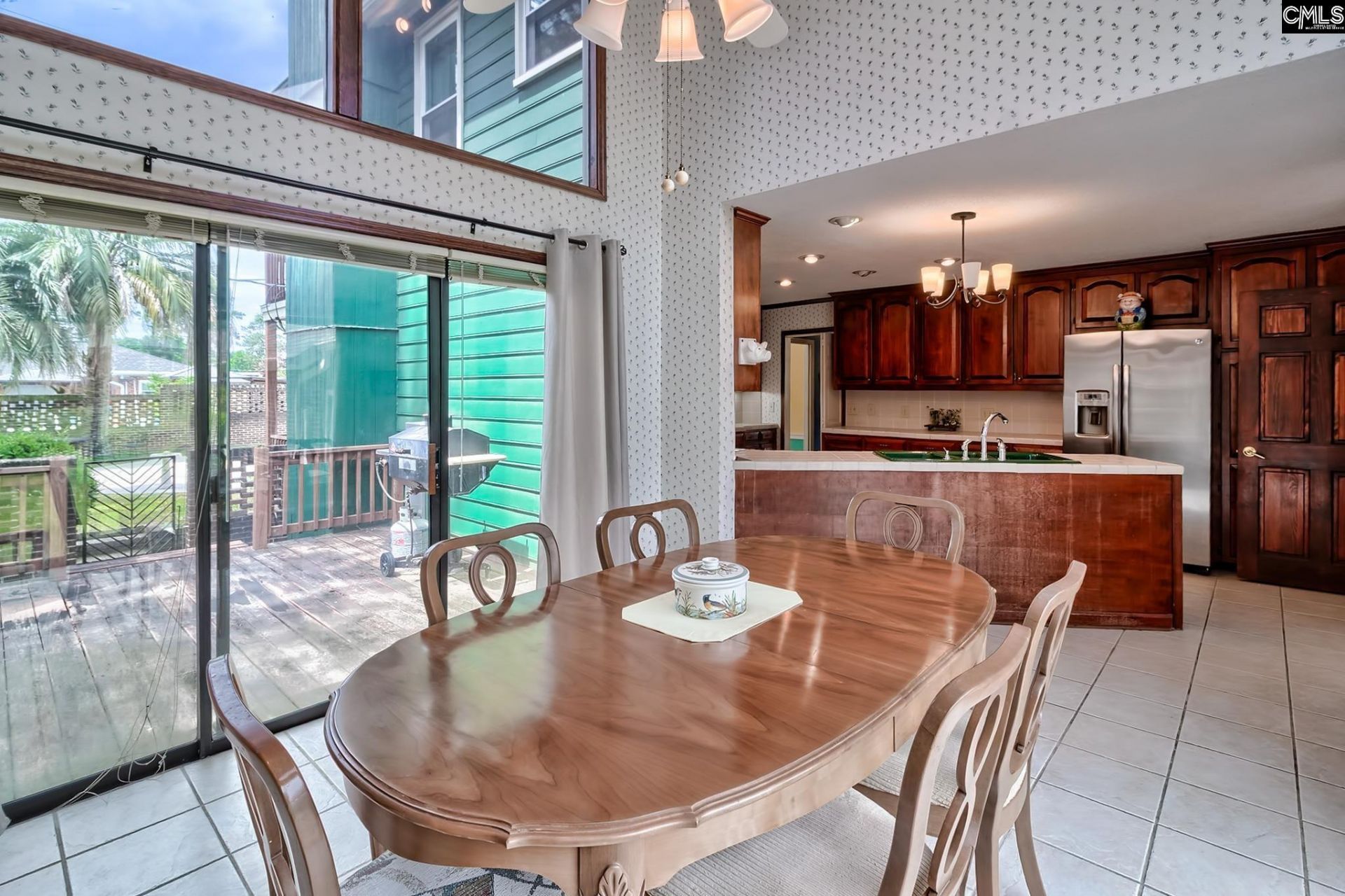 213 Tyborne Circle  Photo 15