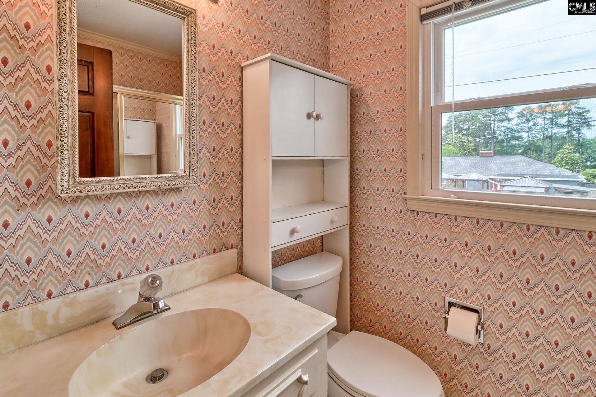 213 Tyborne Circle  Photo 27