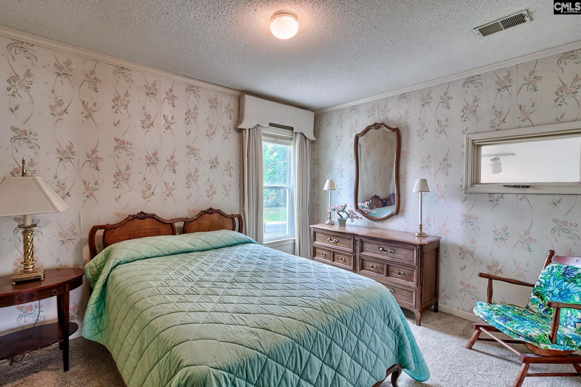 213 Tyborne Circle  Photo 30