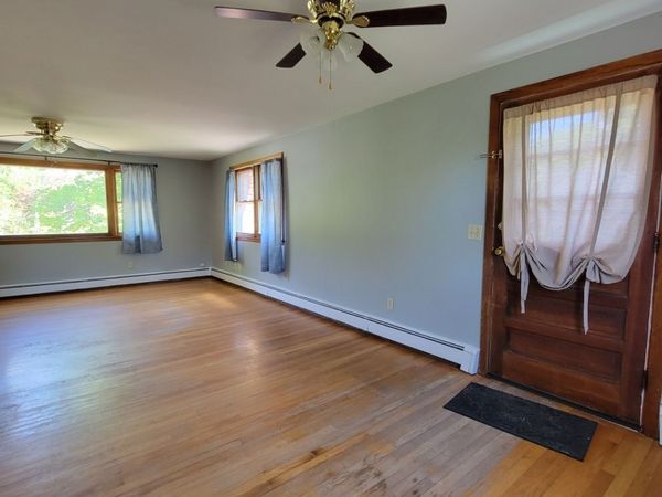 18 Parsonage , Unit Floor 2, Haddam, CT 06441