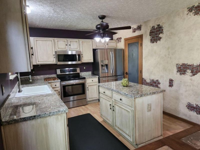1224 Four Star Drive W, Galloway, OH 43119 Photo 8