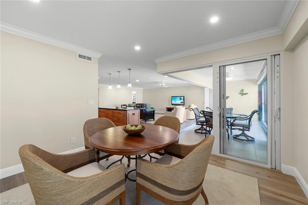 2721 W Gulf Dr , Unit 205, Sanibel, FL 33957 Photo
