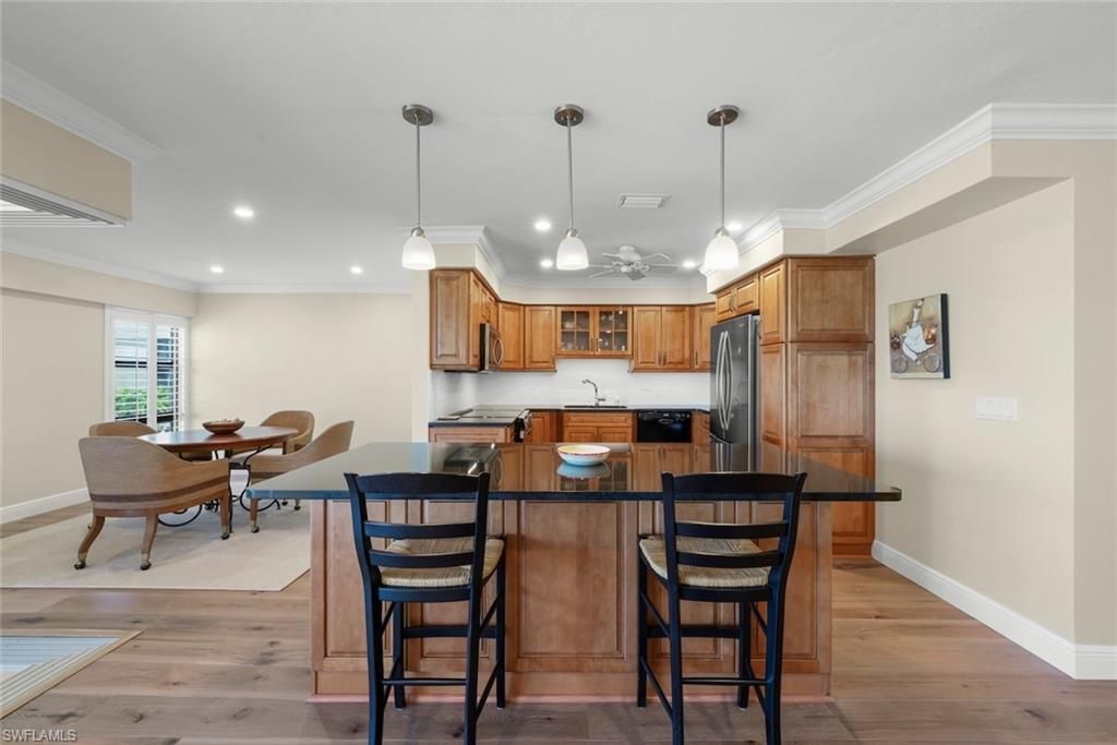 2721 W Gulf Dr , Unit 205, Sanibel, FL 33957 Photo