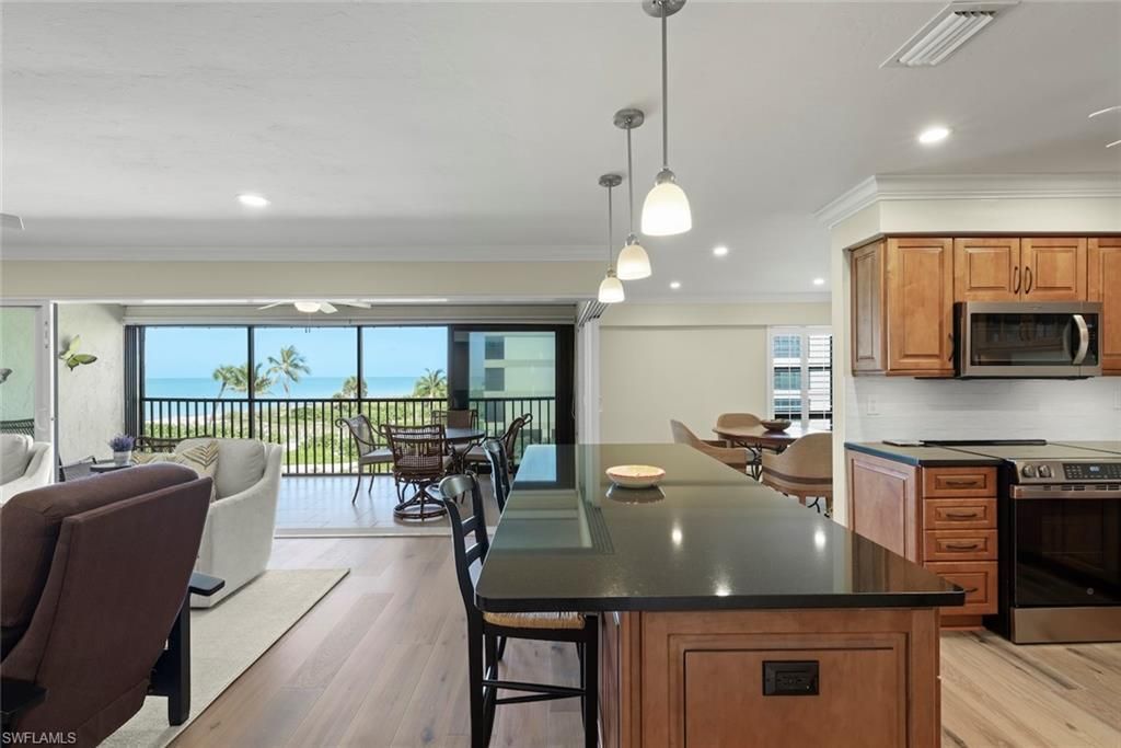 2721 W Gulf Dr , Unit 205, Sanibel, FL 33957 Photo