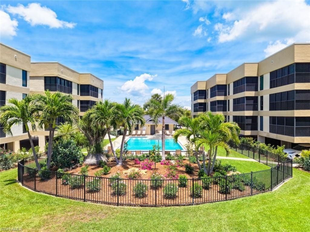 2721 W Gulf Dr , Unit 205, Sanibel, FL 33957 Photo