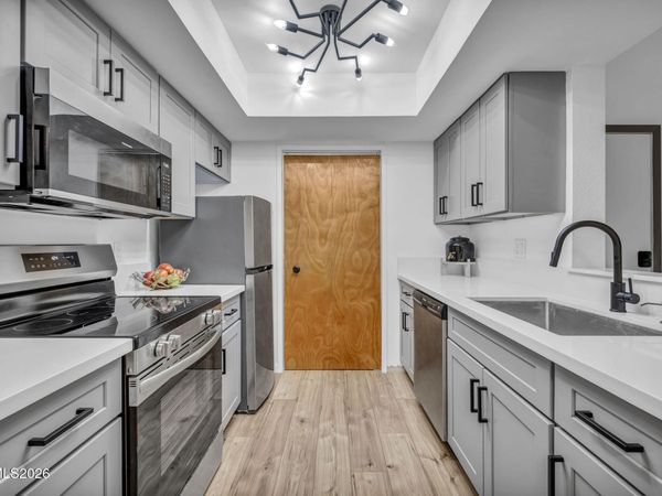 530 E Patriot Boulevard, Unit APT 124, Reno, NV 89511