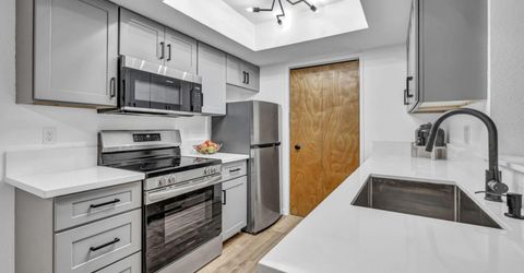 530 E Patriot Boulevard, Unit APT 124, Reno, NV 89511 Photo