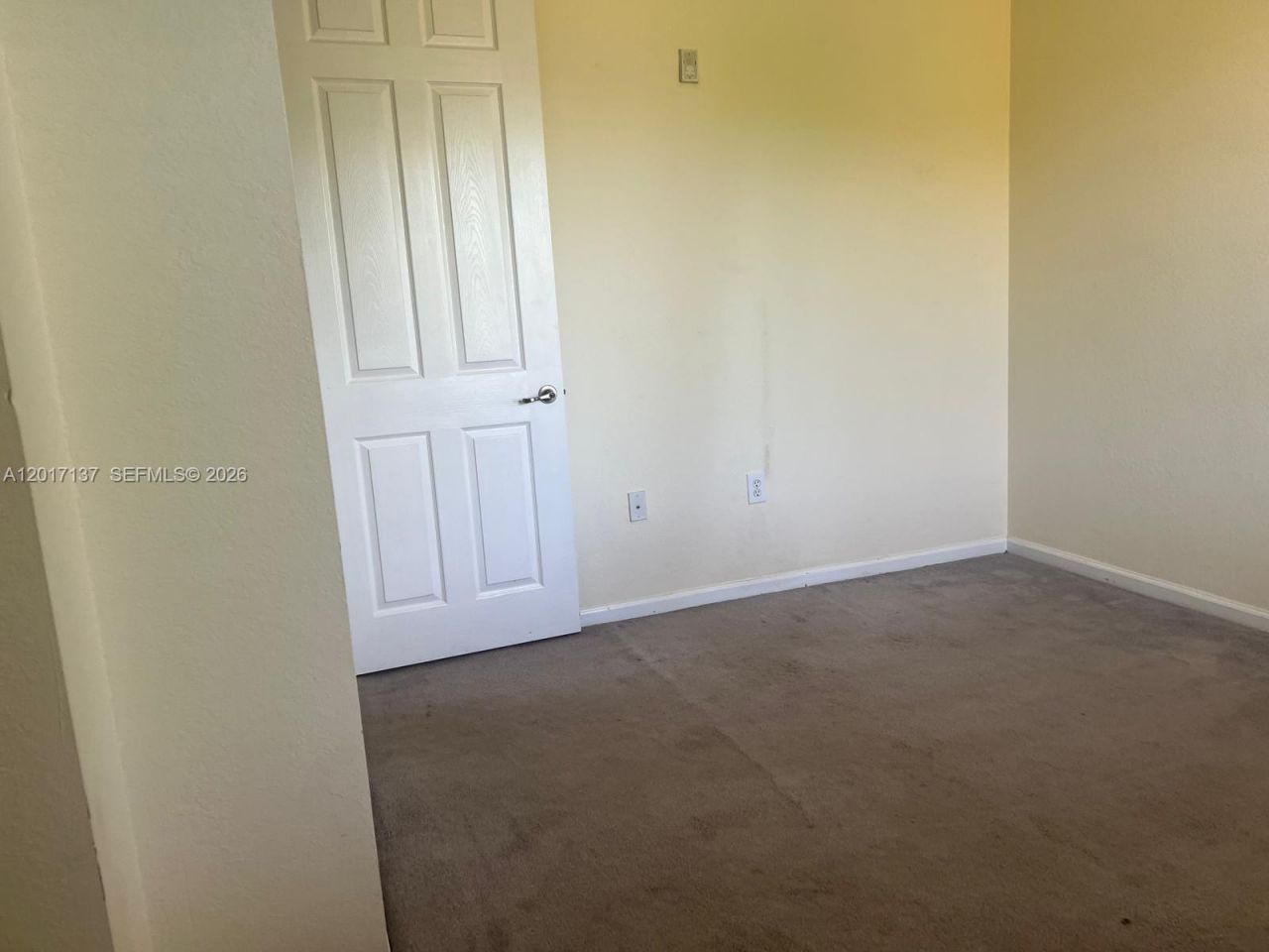 3500 Oaks Clubhouse Dr , Unit 211, Pompano Beach, FL 33069 Photo