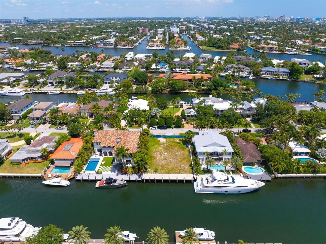 1776 SE 9th St , Fort Lauderdale, FL 33316 Photo