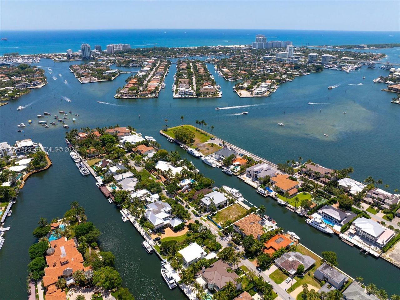 1776 SE 9th St , Fort Lauderdale, FL 33316 Photo