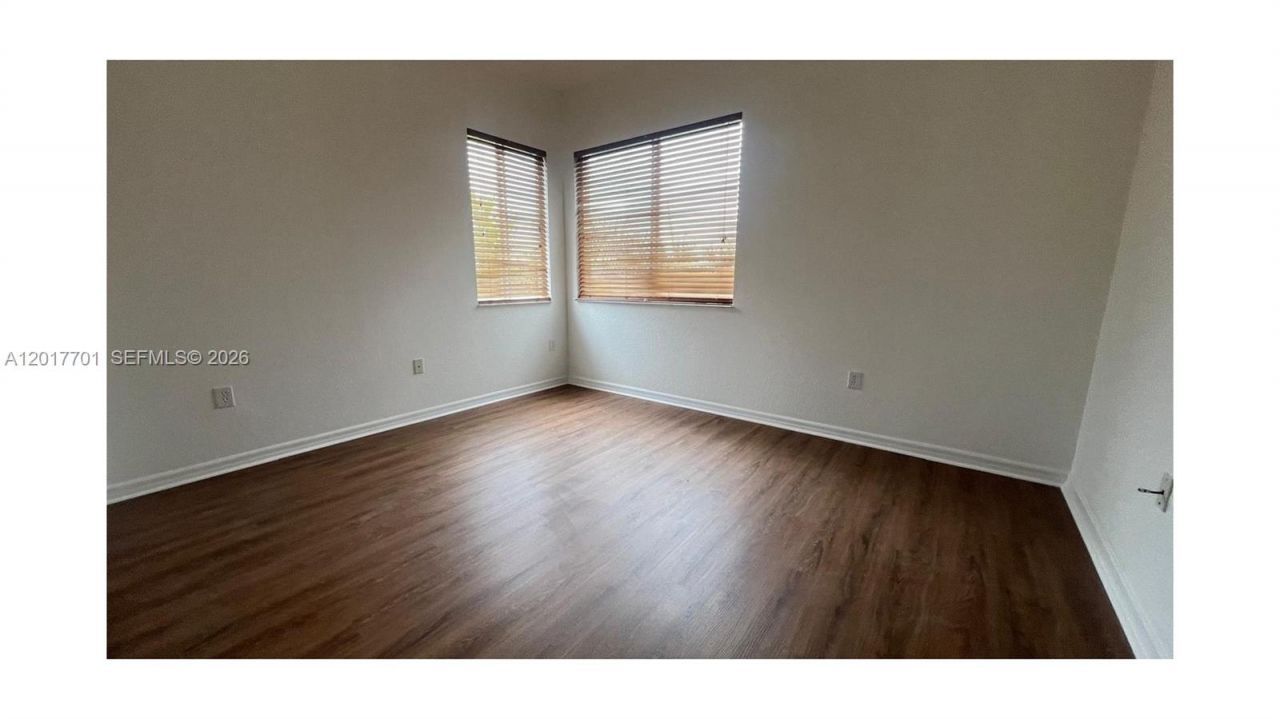3600 Oaks Clubhouse Dr , Unit 511, Pompano Beach, FL 33069 Photo
