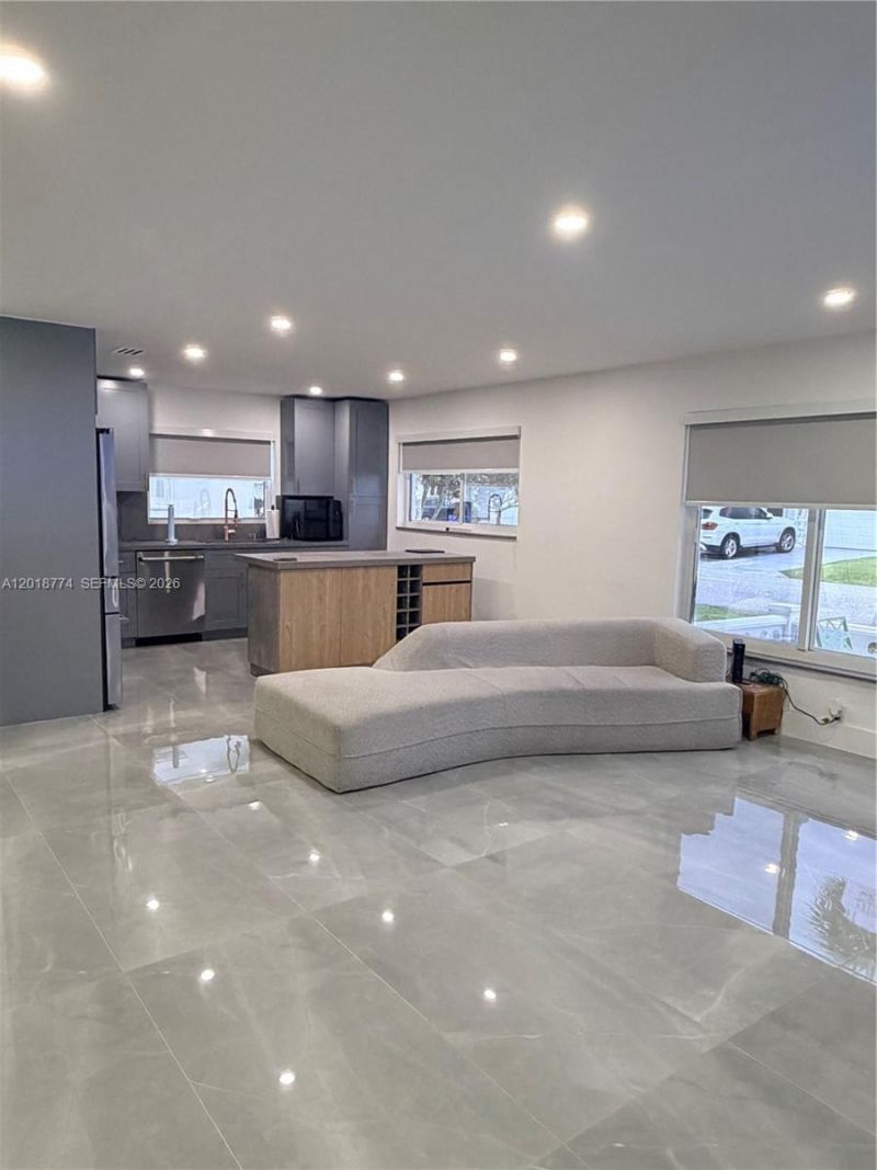 2960 NW 1st Dr , Pompano Beach, FL 33064 Photo