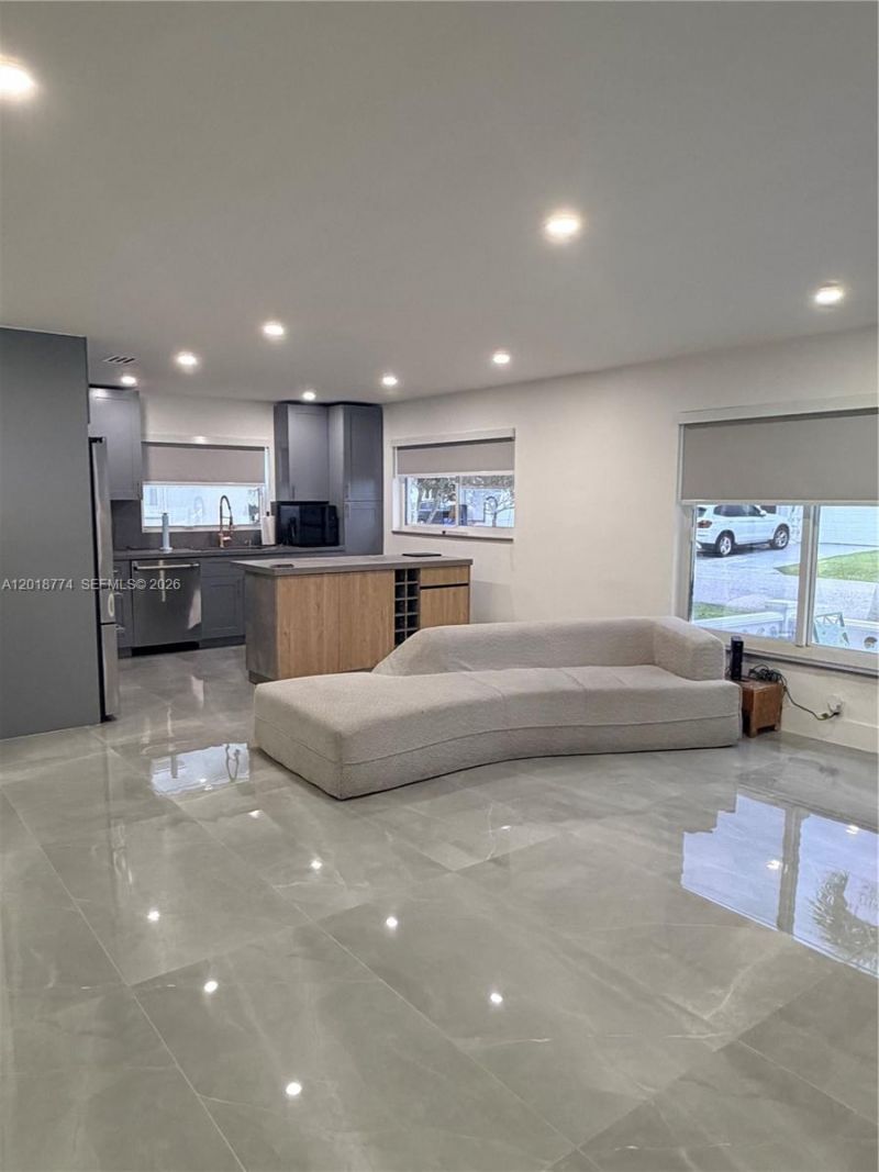 2960 NW 1st Dr , Pompano Beach, FL 33064 Photo