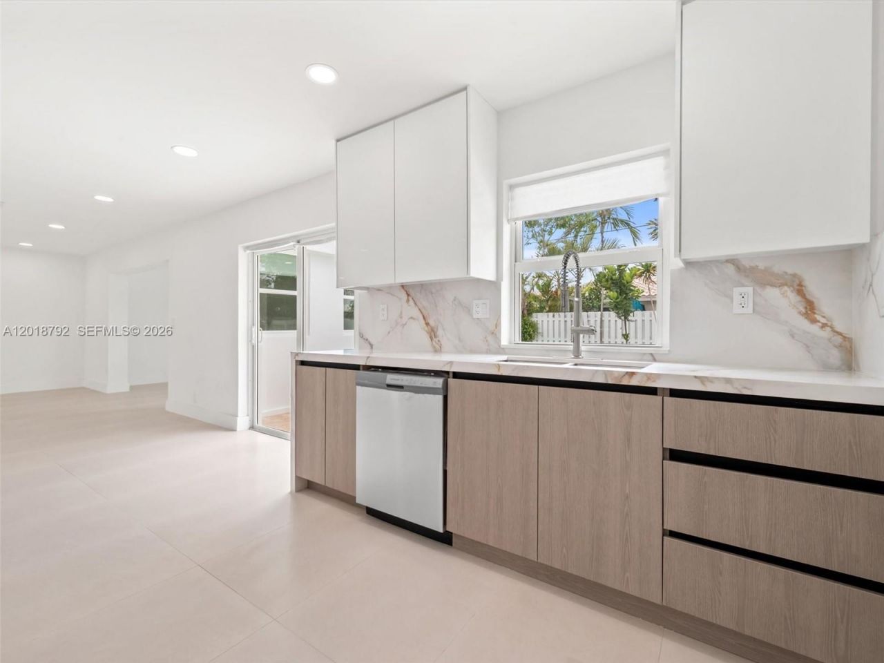 4211 NE 27th Ave , Lighthouse Point, FL 33064 Photo