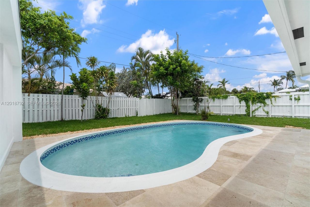 4211 NE 27th Ave , Lighthouse Point, FL 33064 Photo