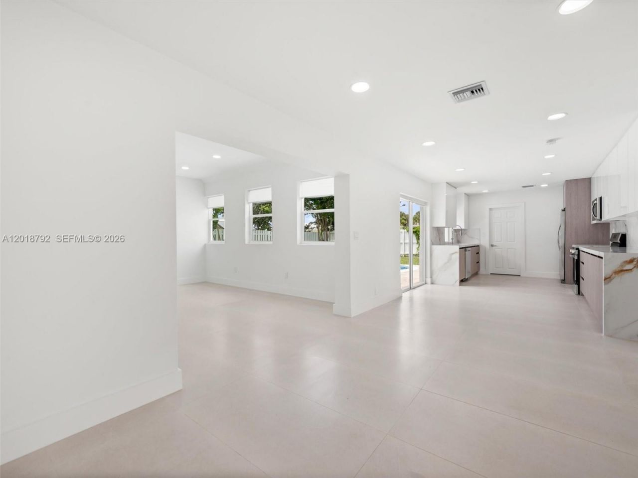 4211 NE 27th Ave , Lighthouse Point, FL 33064 Photo