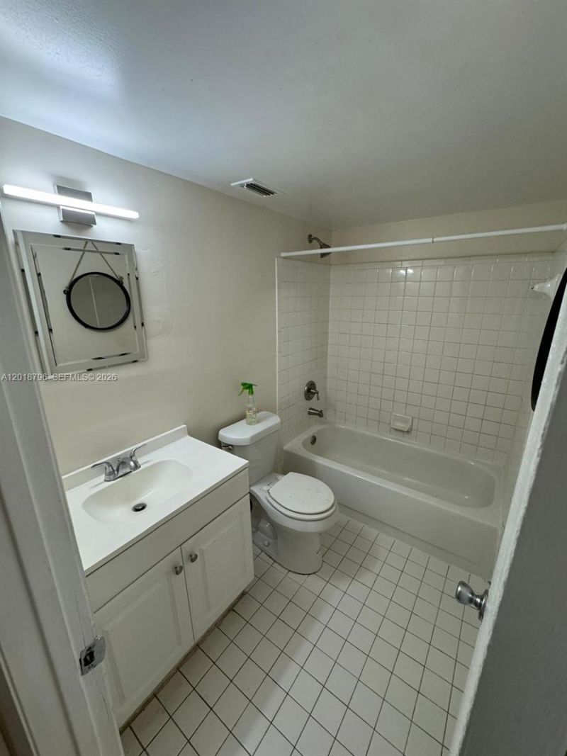 11307 SW 200th St , Unit 310-B, Miami, FL 33157 Photo