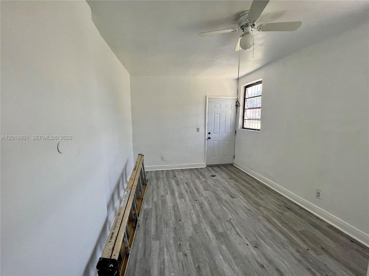 1801 NW 88th St, Miami, FL 33147 Photo