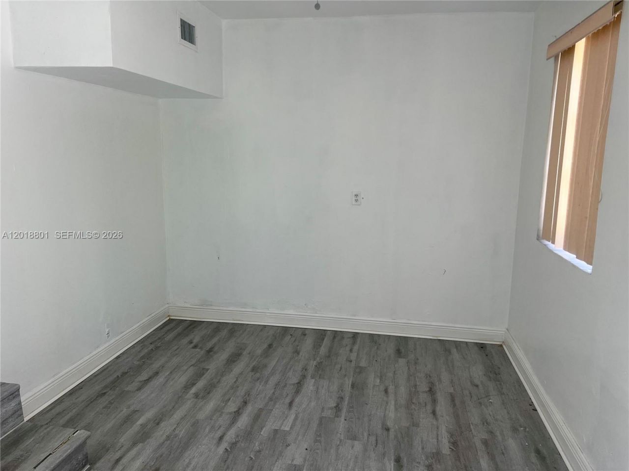 1801 NW 88th St, Miami, FL 33147 Photo