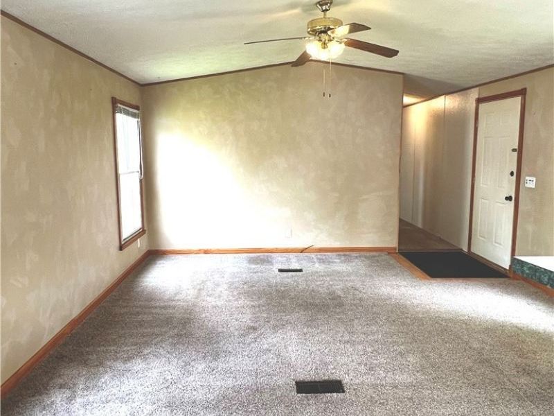 28 Thomas Boulevard NW, Massillon, OH 44647 Photo 5