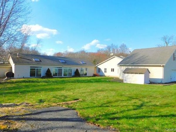 1036 Benjamin Van Keuren Drive , Pine Bush, NY 12566