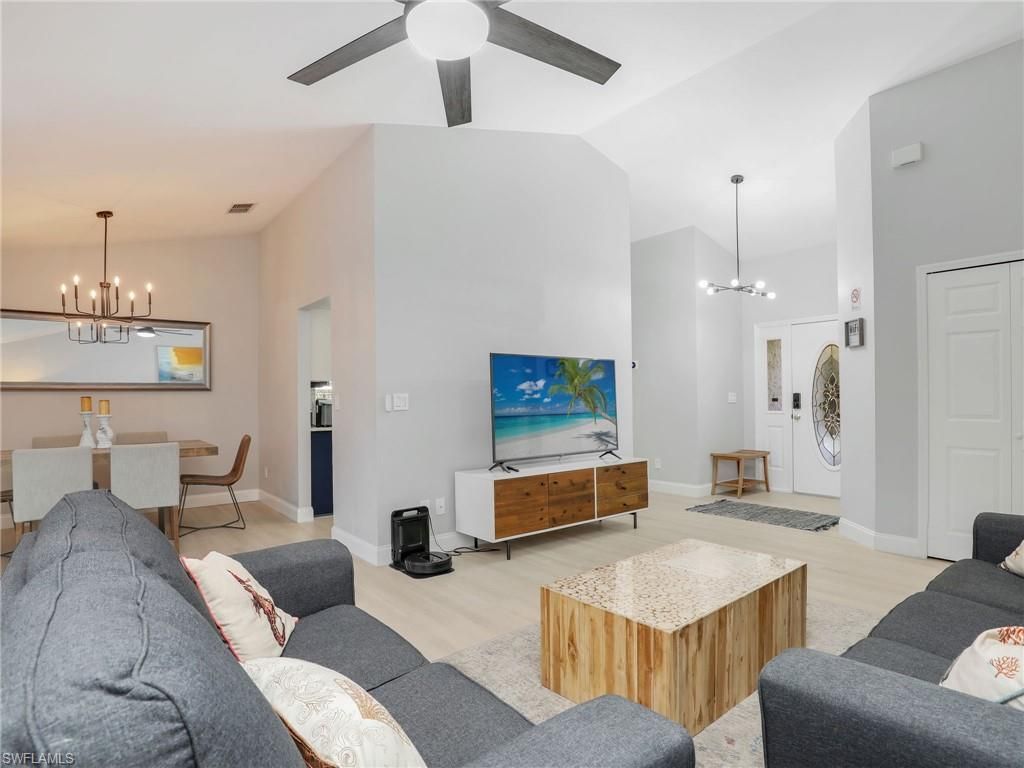 2554 Outrigger Ln, Naples, FL 34104 Photo