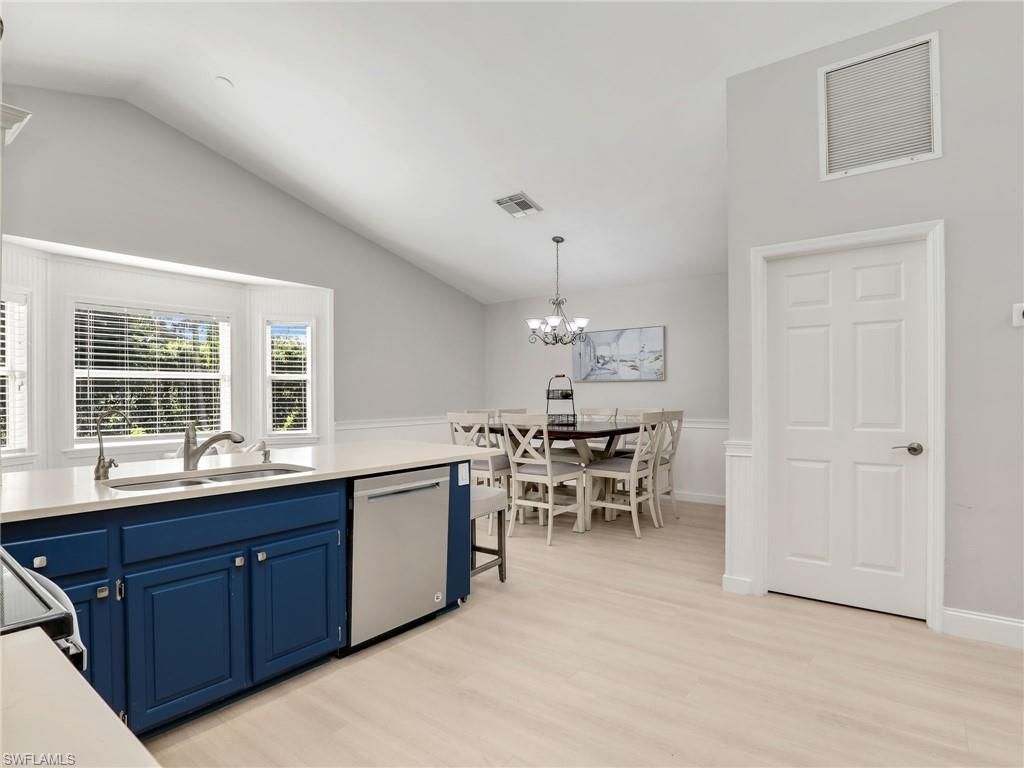 2554 Outrigger Ln, Naples, FL 34104 Photo