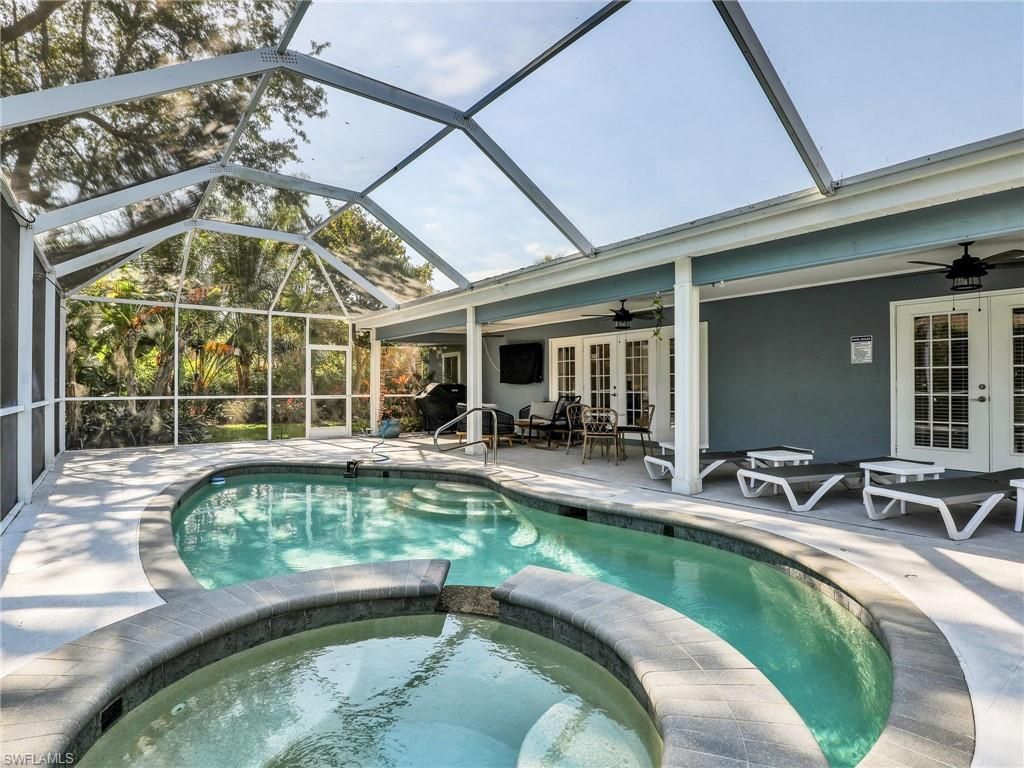 2554 Outrigger Ln, Naples, FL 34104 Photo