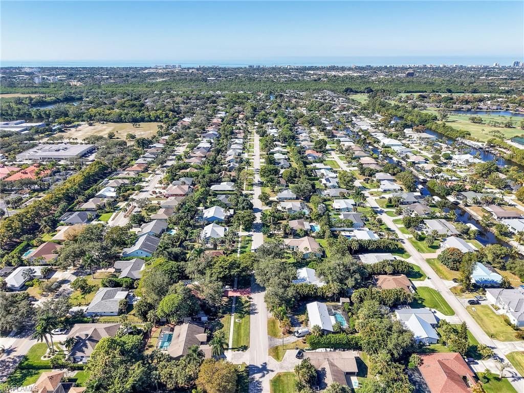2554 Outrigger Ln, Naples, FL 34104 Photo