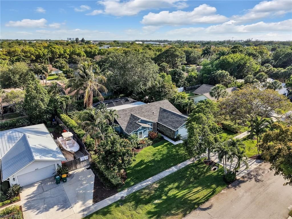 2554 Outrigger Ln, Naples, FL 34104 Photo